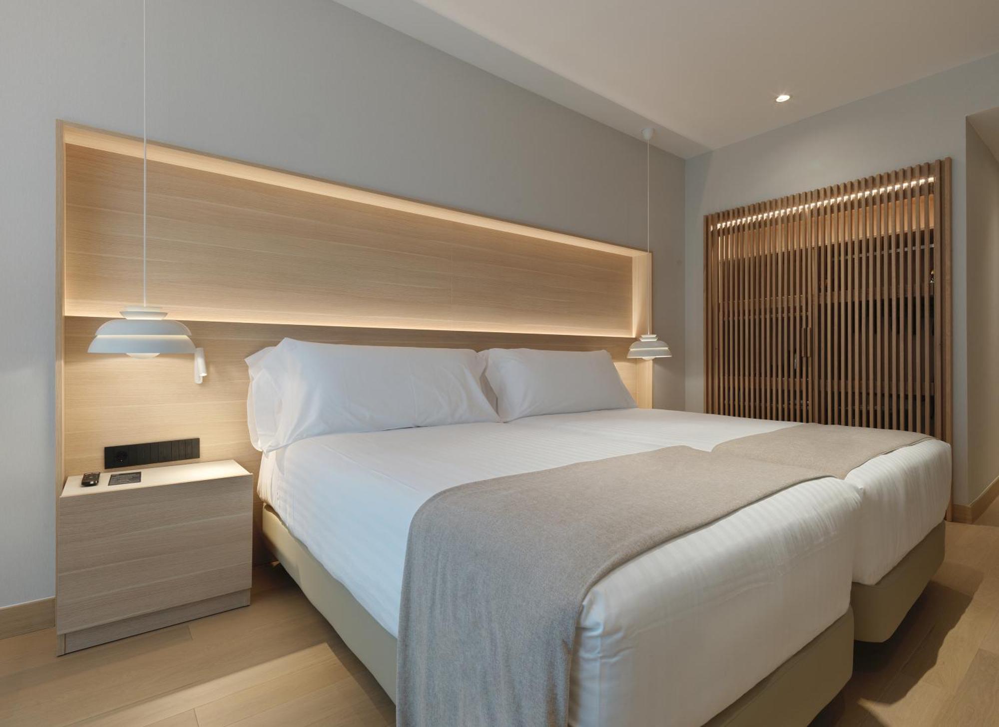Hotel Zenit Coruña 4*